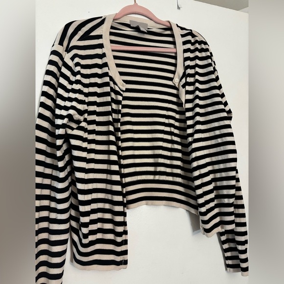 H&M Sweaters - H&M Black and White Striped Cardigan